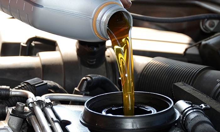 Why Your Car Deserves the Best: The Science of Oil Changes- Paradise Automotive Service